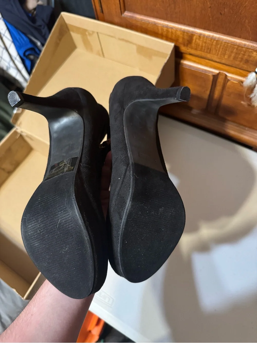 Trends up size 10 Black Suede Platform Ankle Booties with Gold Zipper